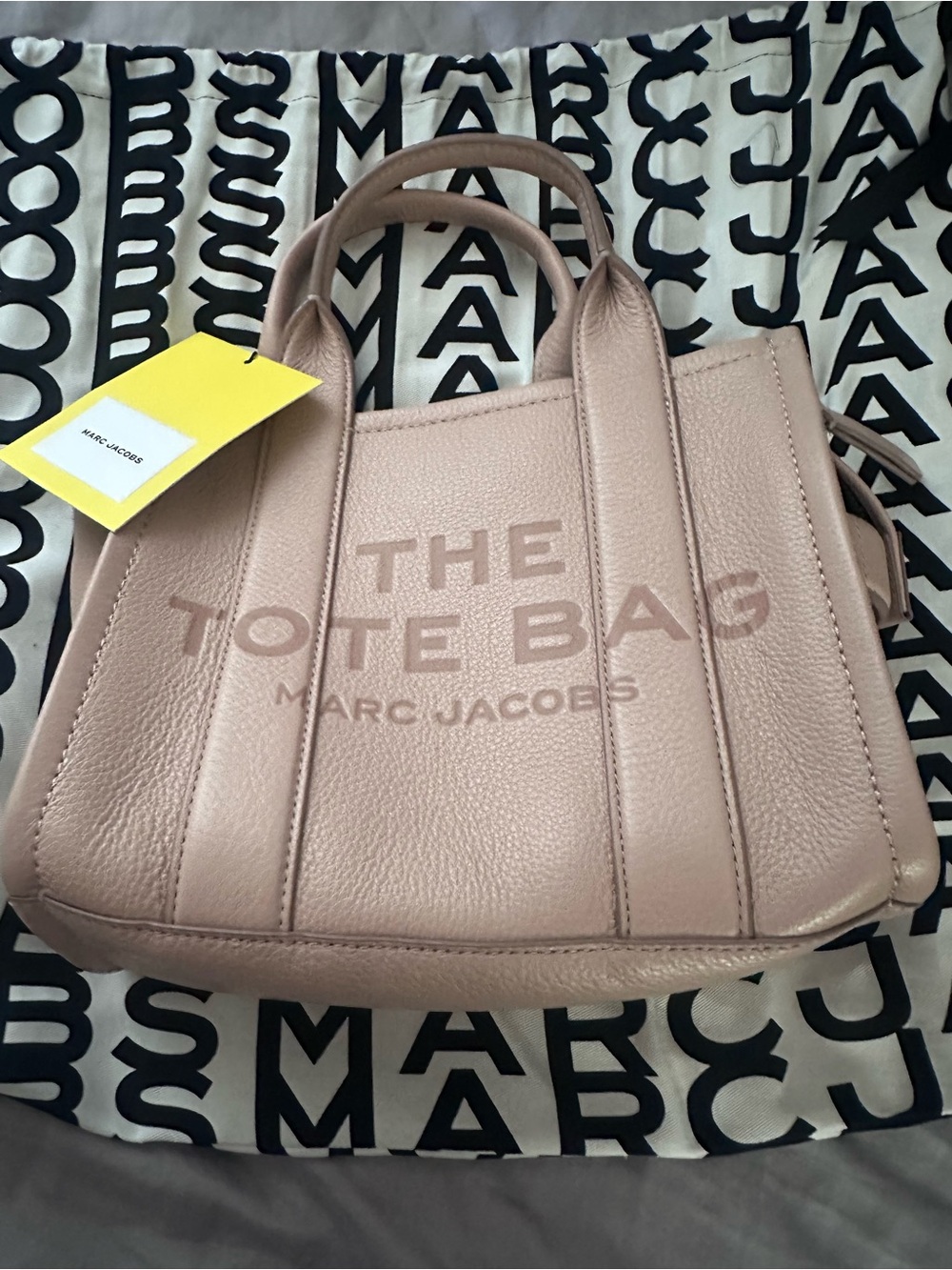Marc Jacobs Dusty Pink Pebbled Leather The Tote Bag - Picture 5 of 15